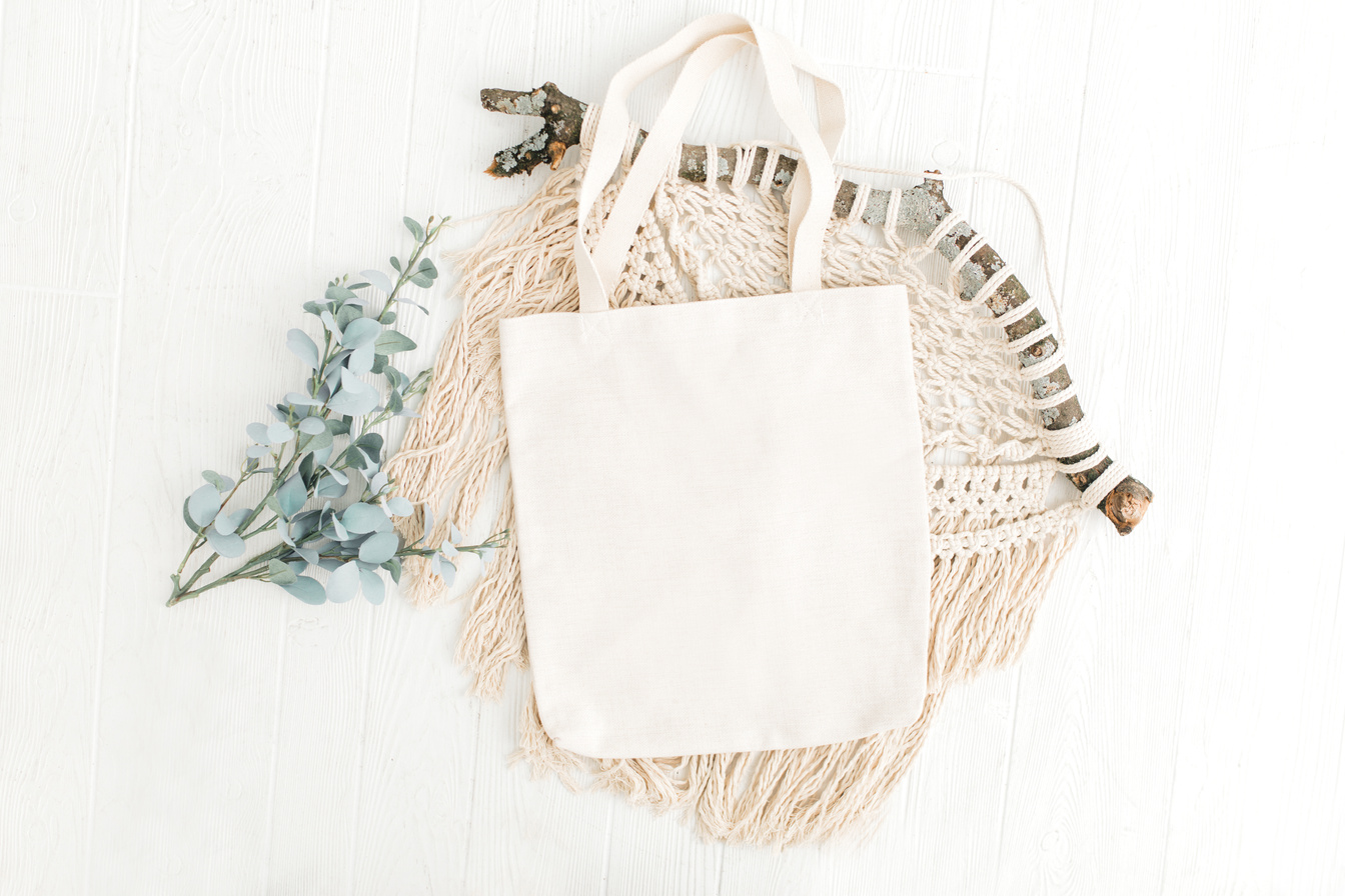Tote Bag with Macrame